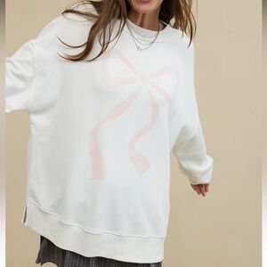NWT  Aerie Big Chill Crew Sweatshirt medium, pink bow print, pearl button detail